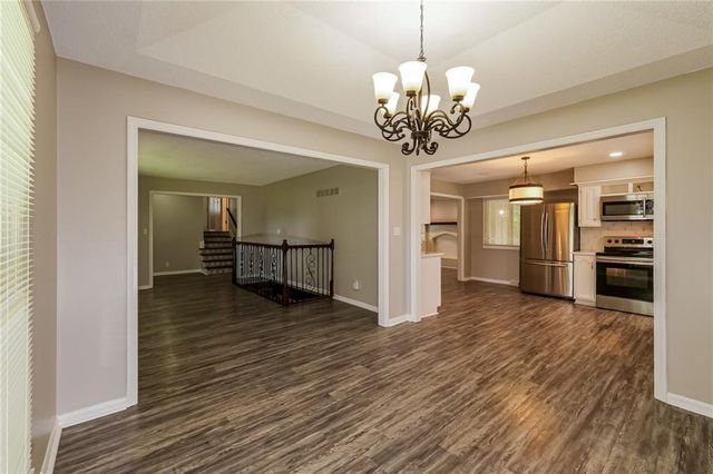 12708 Sycamore Avenue, Grandview, MO 64030