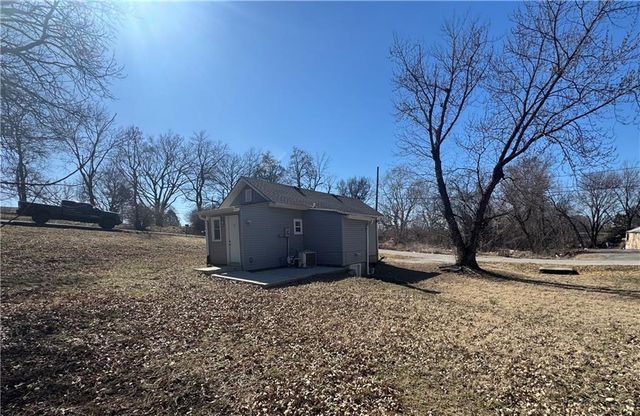 11300 E 11 Street S, Independence, MO 64054