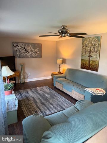 315 W EVERGREEN AVE, Somerdale, NJ 08083
