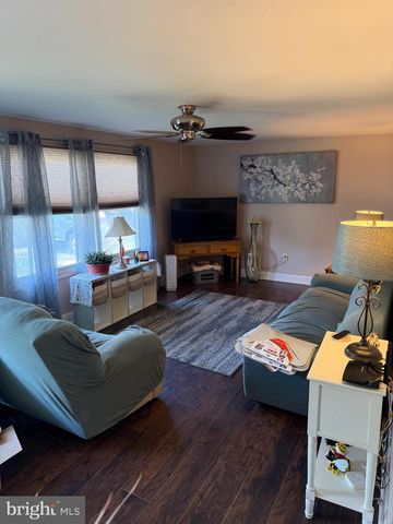 315 W EVERGREEN AVE, Somerdale, NJ 08083