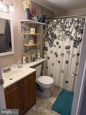 315 W EVERGREEN AVE, Somerdale, NJ 08083
