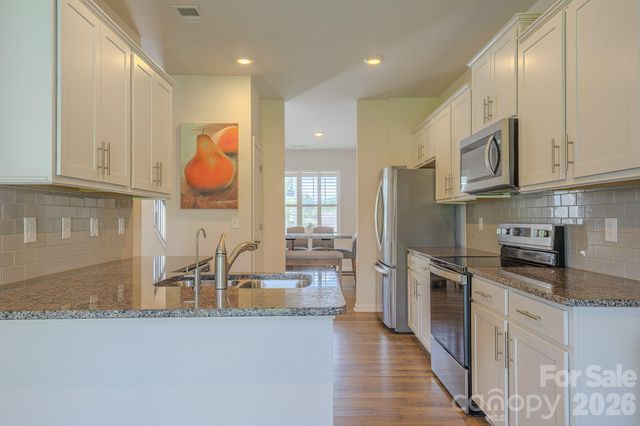 355 Tavernier Lane, Candler, NC 28715