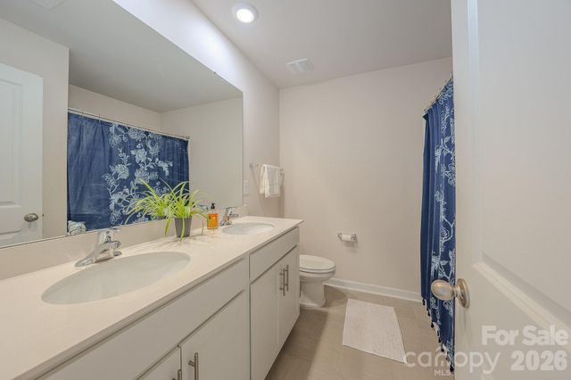 355 Tavernier Lane, Candler, NC 28715