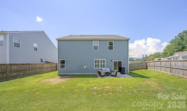 355 Tavernier Lane, Candler, NC 28715