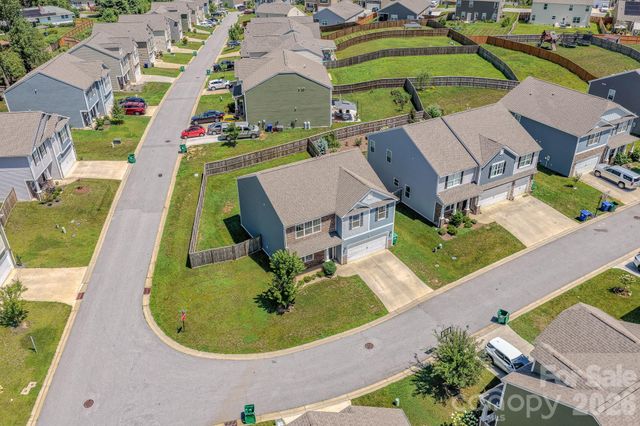 355 Tavernier Lane, Candler, NC 28715