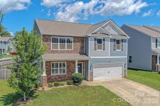 355 Tavernier Lane, Candler, NC 28715