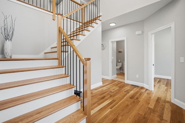 2 Scarlett Drive, East Longmeadow, MA 01028