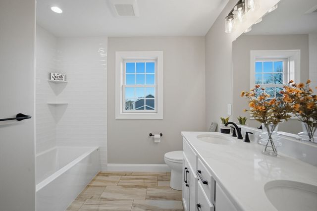 2 Scarlett Drive, East Longmeadow, MA 01028