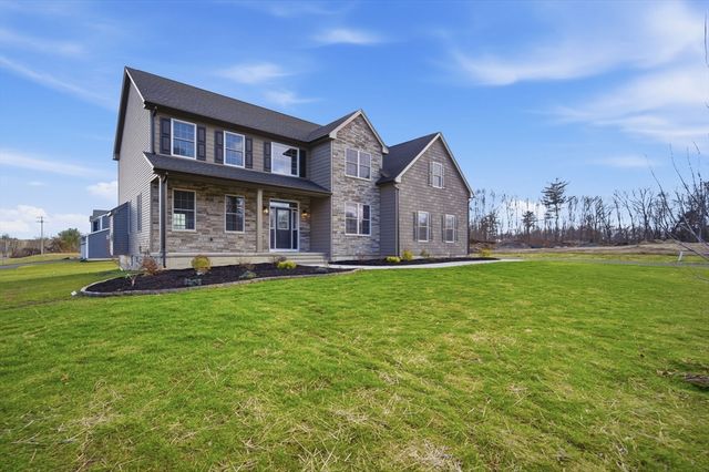 2 Scarlett Drive, East Longmeadow, MA 01028