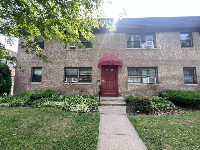 6968 137th Street 1B, Flushing, NY 11367