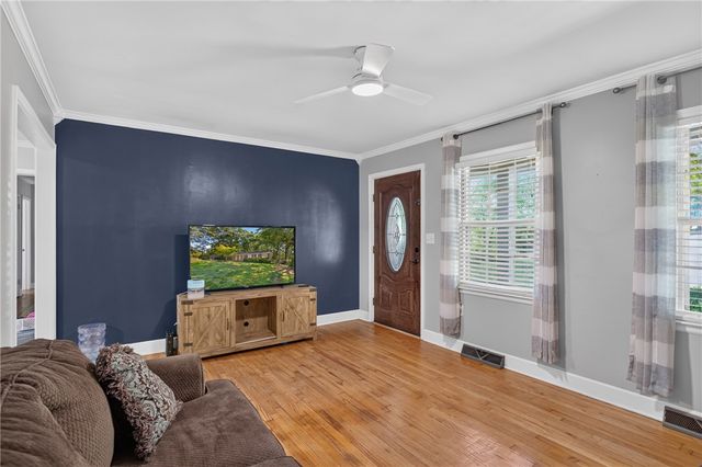 100 Willow Creek Circle, Seneca, SC 29678