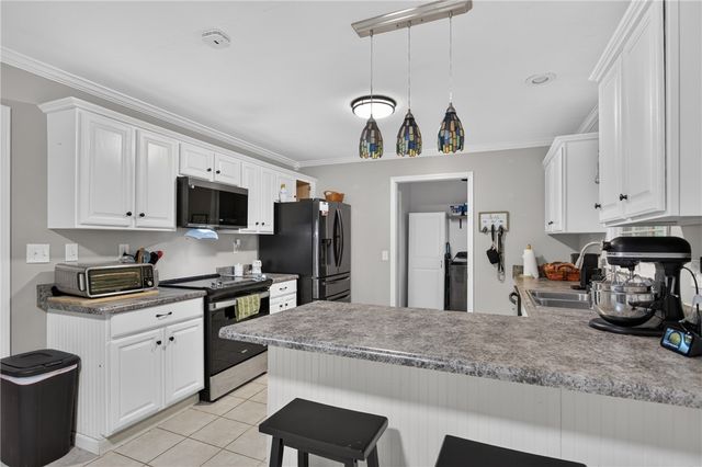 100 Willow Creek Circle, Seneca, SC 29678