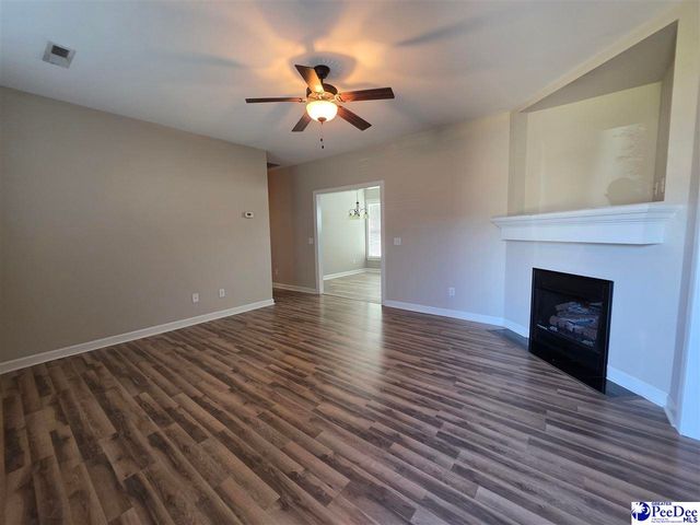 3022 Red Berry Circle, Effingham, SC 29541