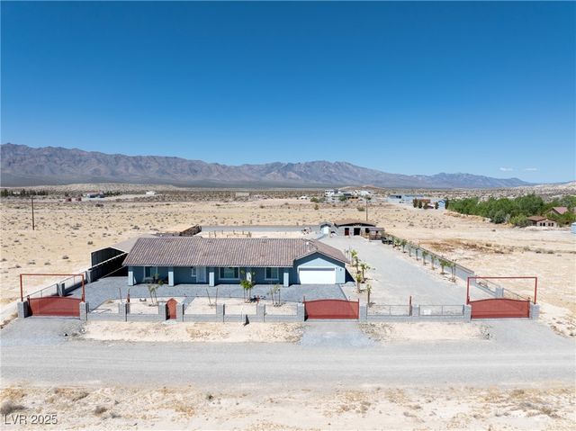 9090 JOSEPHINE Street, Pahrump, NV 89048