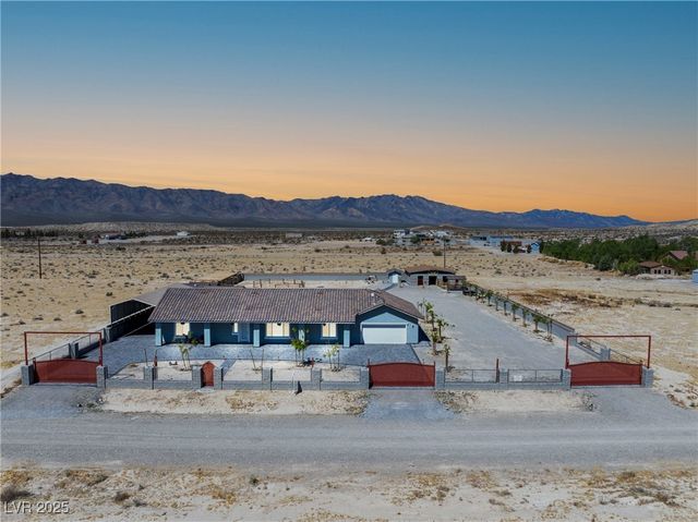 9090 JOSEPHINE Street, Pahrump, NV 89048