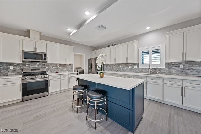 9090 JOSEPHINE Street, Pahrump, NV 89048