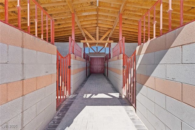 9090 JOSEPHINE Street, Pahrump, NV 89048