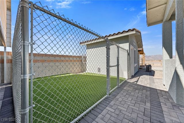 9090 JOSEPHINE Street, Pahrump, NV 89048