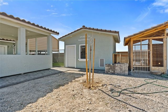 9090 JOSEPHINE Street, Pahrump, NV 89048