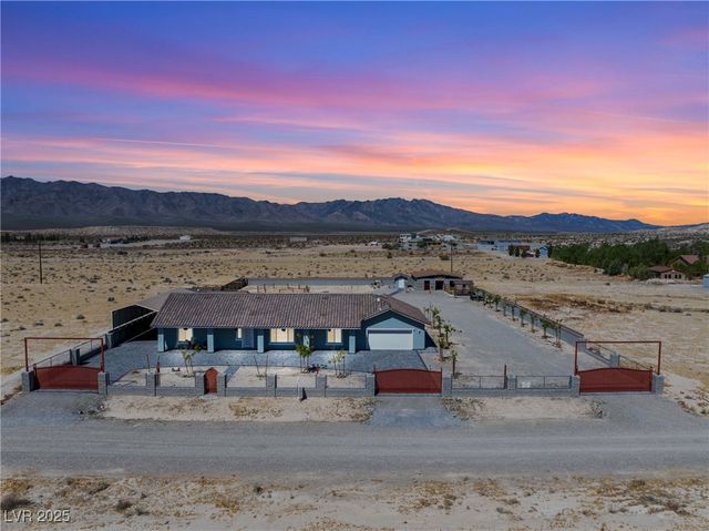 9090 JOSEPHINE Street, Pahrump, NV 89048