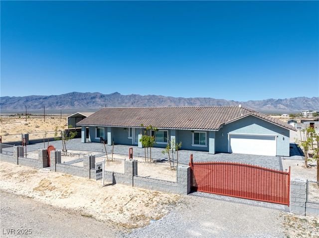 9090 JOSEPHINE Street, Pahrump, NV 89048