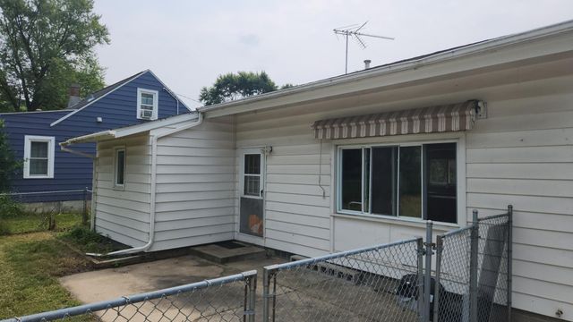 2035 14th St, Rochester, MN 55904
