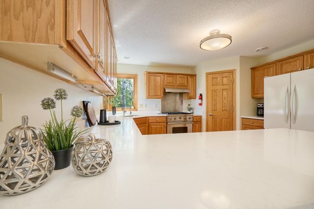 2592 Blue Bill Circle, White Bear Lake, MN 55110