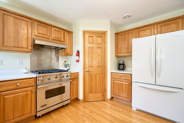 2592 Blue Bill Circle, White Bear Lake, MN 55110