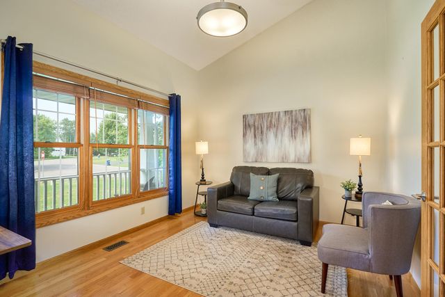 2592 Blue Bill Circle, White Bear Lake, MN 55110