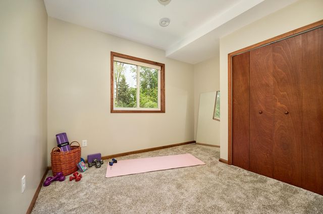 2592 Blue Bill Circle, White Bear Lake, MN 55110