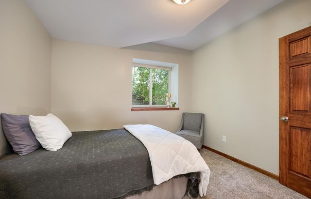 2592 Blue Bill Circle, White Bear Lake, MN 55110