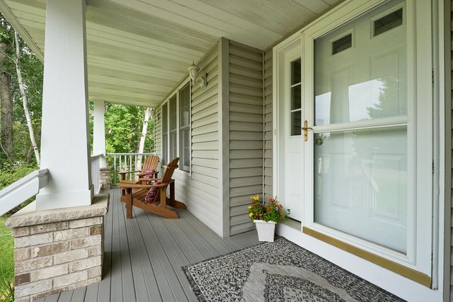 2592 Blue Bill Circle, White Bear Lake, MN 55110