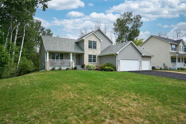 2592 Blue Bill Circle, White Bear Lake, MN 55110