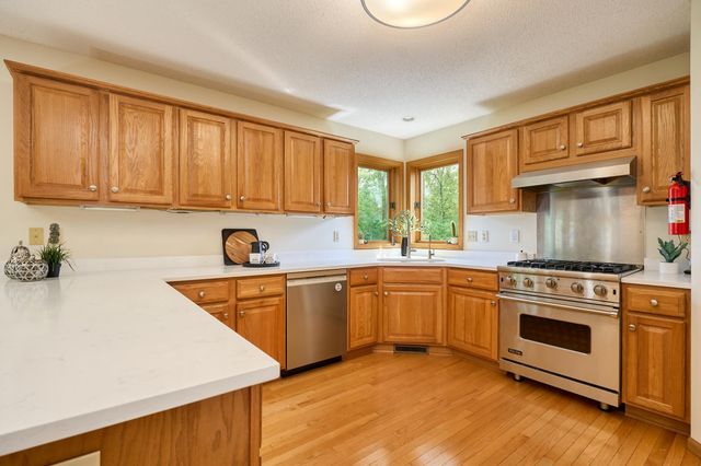 2592 Blue Bill Circle, White Bear Lake, MN 55110
