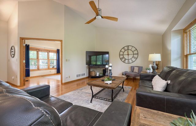 2592 Blue Bill Circle, White Bear Lake, MN 55110