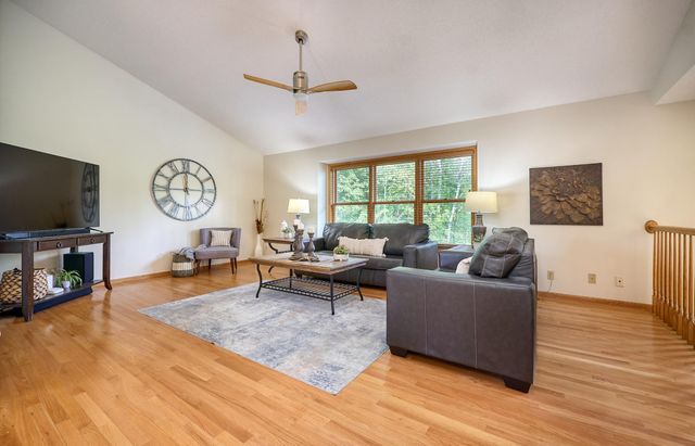2592 Blue Bill Circle, White Bear Lake, MN 55110
