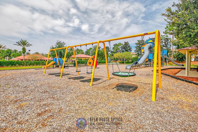1500 CALMING WATER Drive, 403, Fleming Island, FL 32003