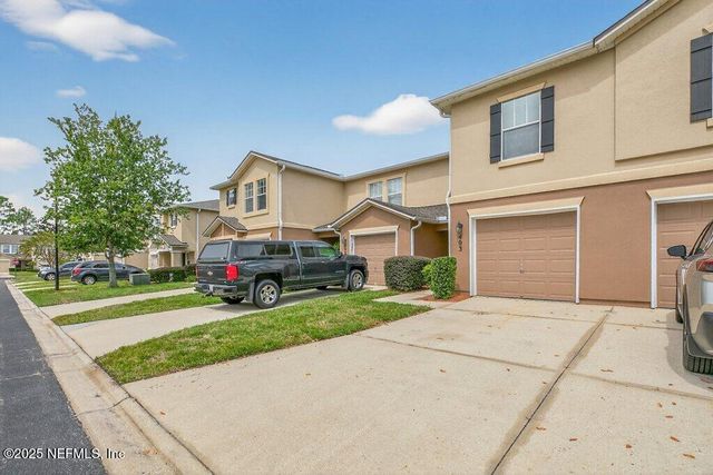 1500 CALMING WATER Drive, 403, Fleming Island, FL 32003