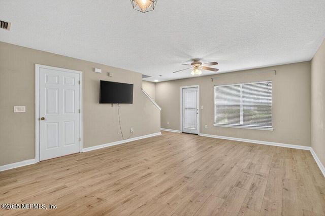 1500 CALMING WATER Drive, 403, Fleming Island, FL 32003