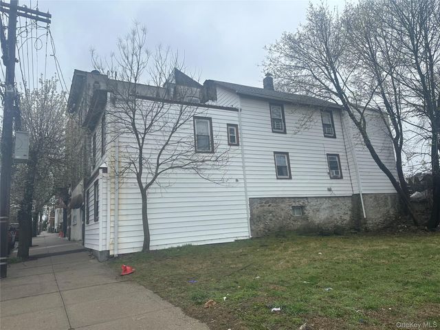 21 Drake Avenue, New Rochelle, NY 10805
