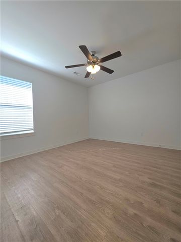 603 W Christopher Drive A, Siloam Springs, AR 72761