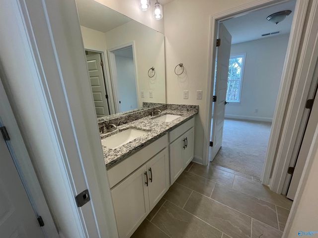 160 Wiltshire Drive, Madison, AL 35756