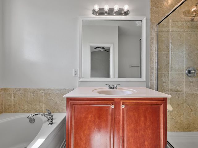 105 E Pigeon Plum Drive 103, Jupiter, FL 33458