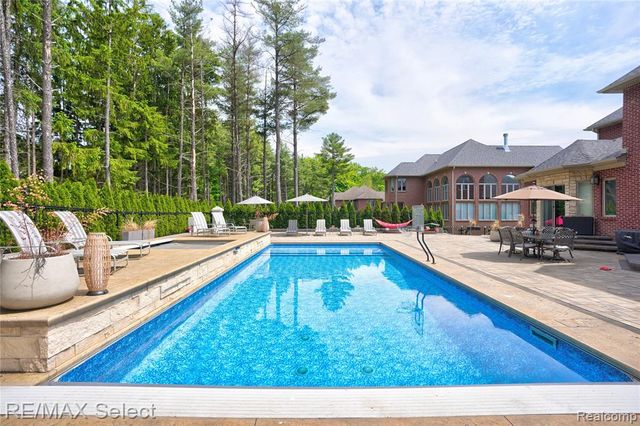 3334 Creekview Drive, Davison, MI 48423