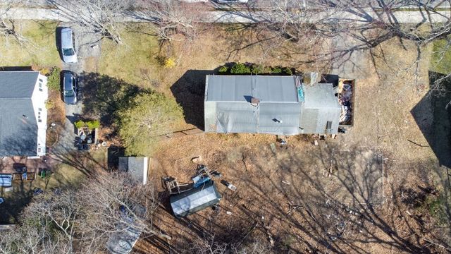 5 Murphy Ave A, Newburyport, MA 01950