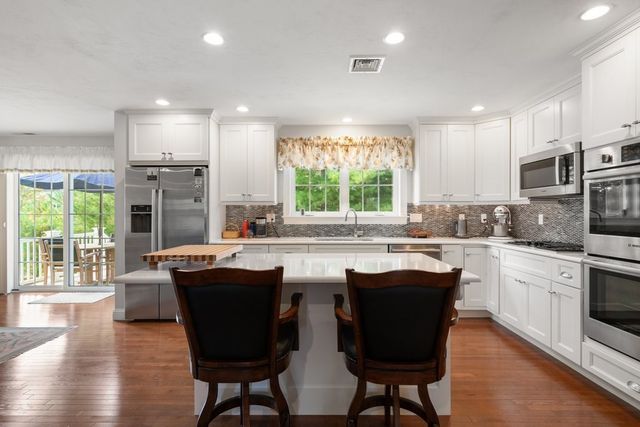 105 Seton Highlands 105, Plymouth, MA 02360