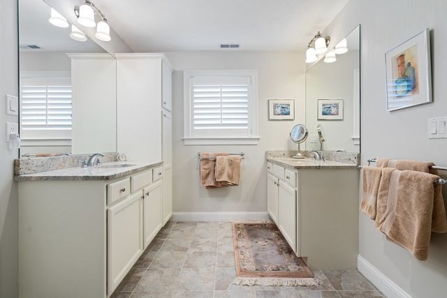105 Seton Highlands 105, Plymouth, MA 02360
