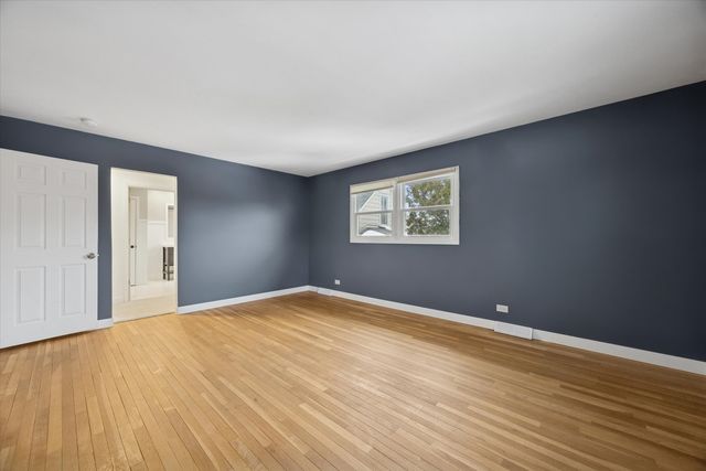 602 Prairie Avenue, Downers Grove, IL 60515