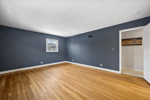 602 Prairie Avenue, Downers Grove, IL 60515