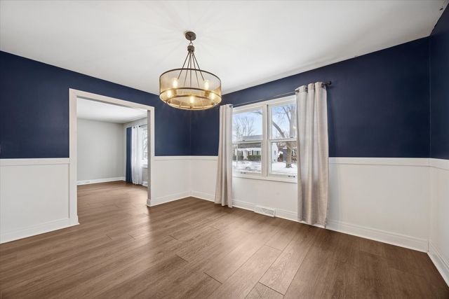 602 Prairie Avenue, Downers Grove, IL 60515